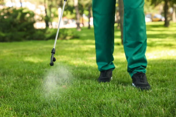 Best Exterminator Services  in Oakhurst, NJ